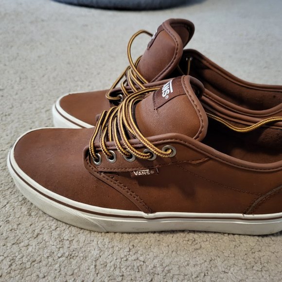 Men's Vans - Picture 3 of 5